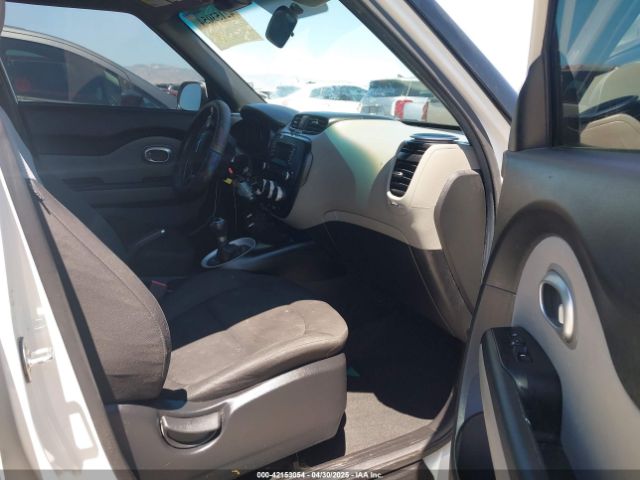 KNDJN2A21G7386124 KIA Soul