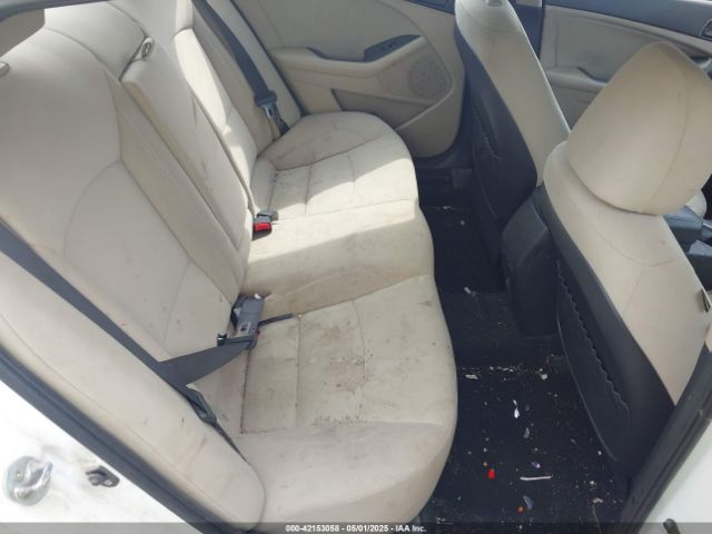 KNAGM4A77F5548799 KIA Optima Lx