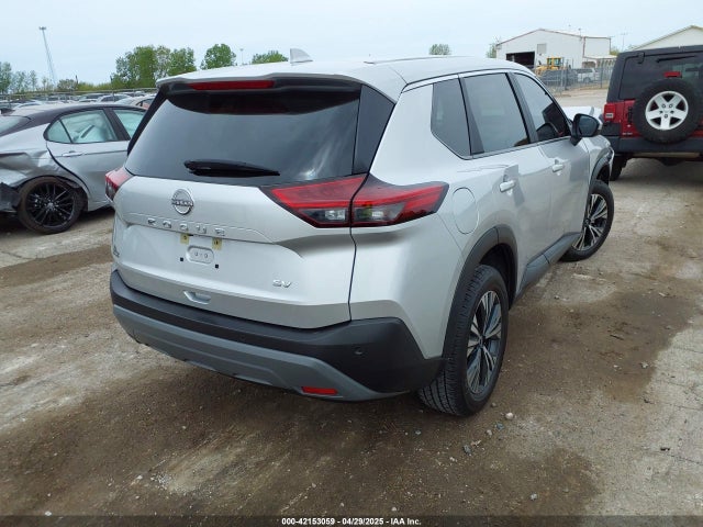 JN8BT3BAXPW418861 Nissan Rogue Sv Fwd