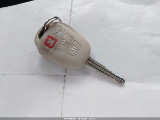 5YFBURHE6FP259379 Toyota COROLLA LE