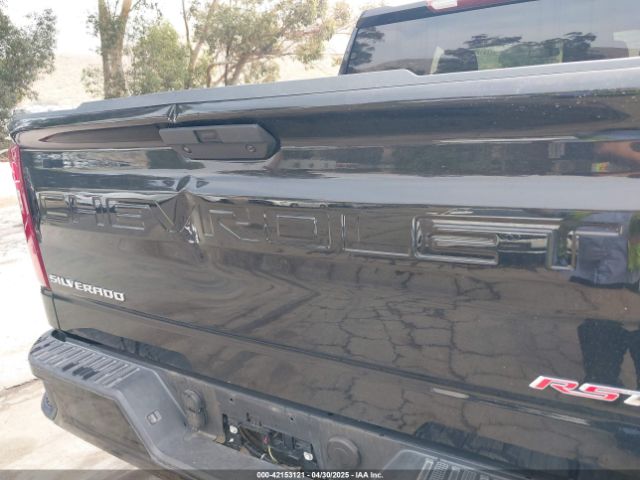 3GCPWDET7MG135016 Chevrolet Silverado 1500 2wd  Short Bed Rst