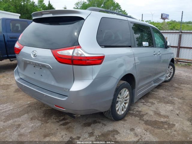 5TDYK3DCXGS697249 Toyota Sienna Xle 8 Passenger