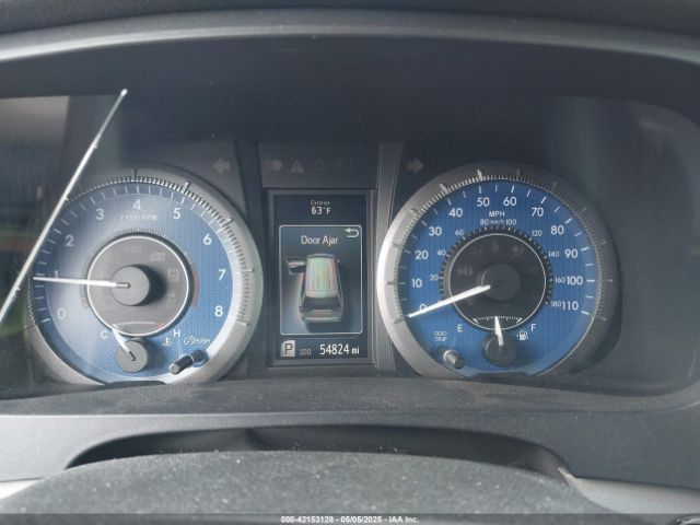 5TDYK3DCXGS697249 Toyota Sienna Xle 8 Passenger