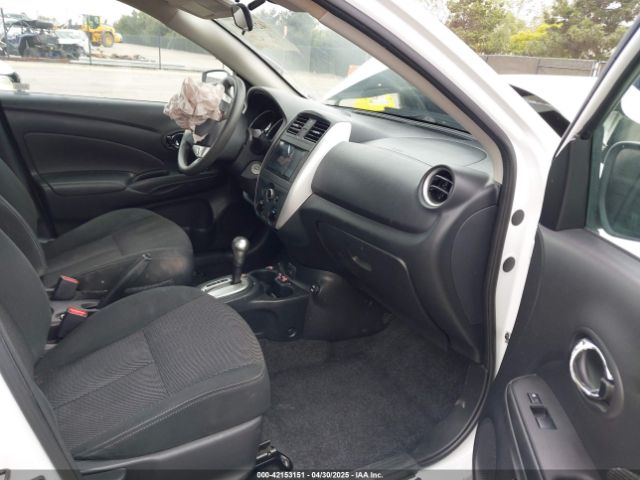 3N1CN7AP3HK469514 Nissan Versa 1.6 Sv