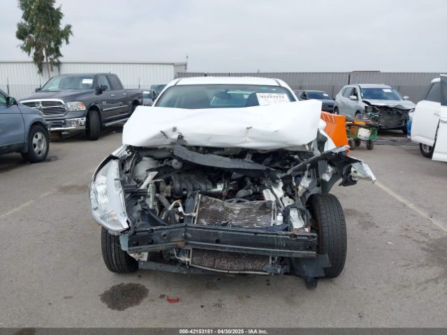 3N1CN7AP3HK469514 Nissan Versa 1.6 Sv