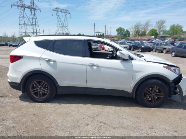 5NMZUDLB1HH016476 Hyundai Santa Fe Sport 2.4l