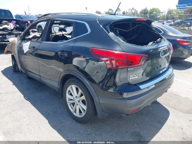 2018 NISSAN ROGUE SPORT JN1BJ1CP4JW191184 Photo 2