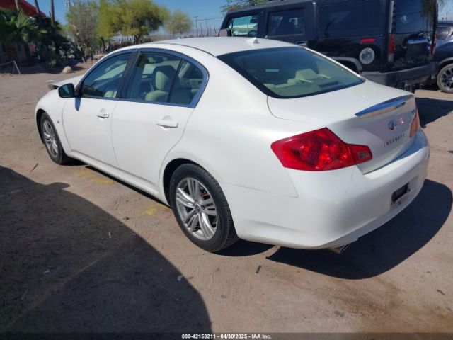 JN1CV6AP4FM501944 Infiniti Q40