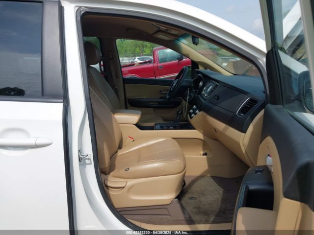 KNDMB5C11G6204116 KIA SEDONA LX