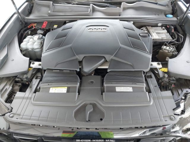 WA1EVAF1XMD033688 Audi Q8