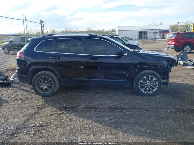 1C4PJMLB9KD245505 Jeep 2019