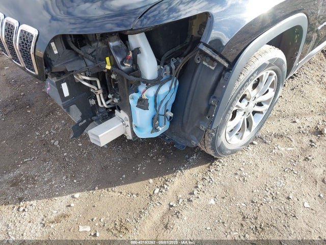 1C4PJMLB9KD245505 Jeep 2019