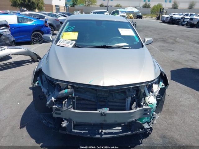 1G1ZD5ST7JF181248 Chevrolet MALIBU LT