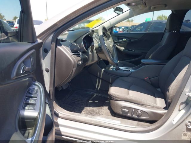 1G1ZD5ST7JF181248 Chevrolet MALIBU LT