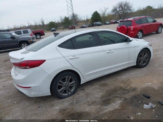 5NPD84LF8HH162085 Hyundai Elantra Value Edition