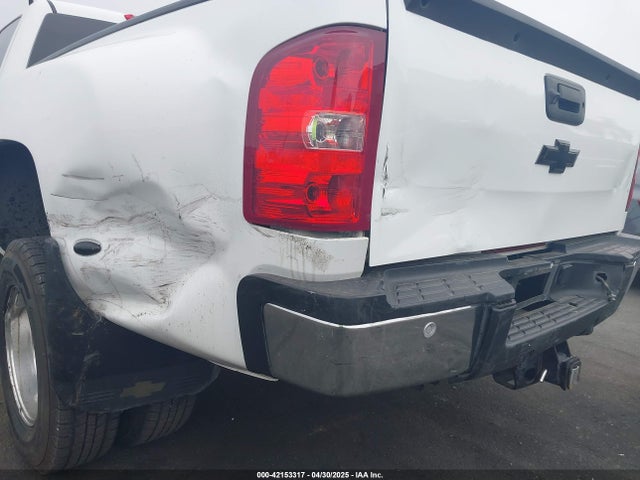 42153317 :رقم المزاد ، 1GC4K1C85DF206842 vin ، 2013 Chevrolet Silverado 3500hd Ltz مزاد بيع