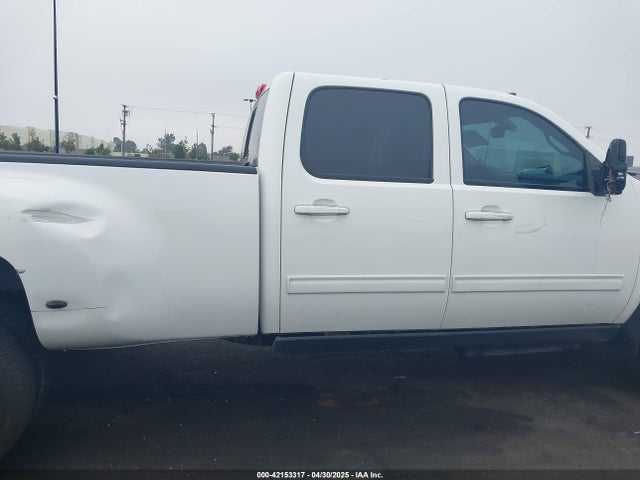 42153317 :رقم المزاد ، 1GC4K1C85DF206842 vin ، 2013 Chevrolet Silverado 3500hd Ltz مزاد بيع