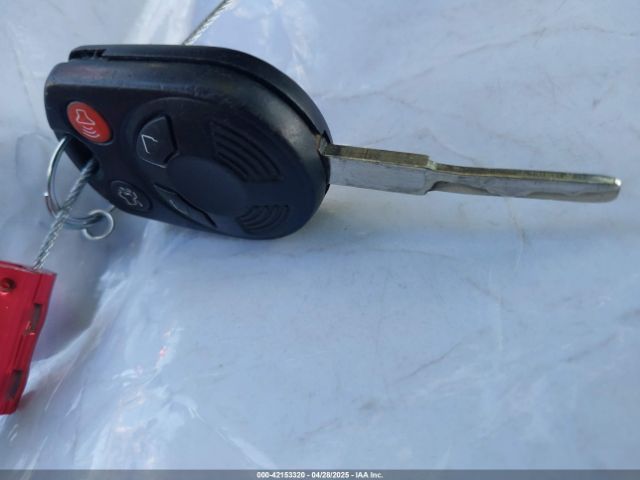 1FADP3F23FL313614 Ford FOCUS SE