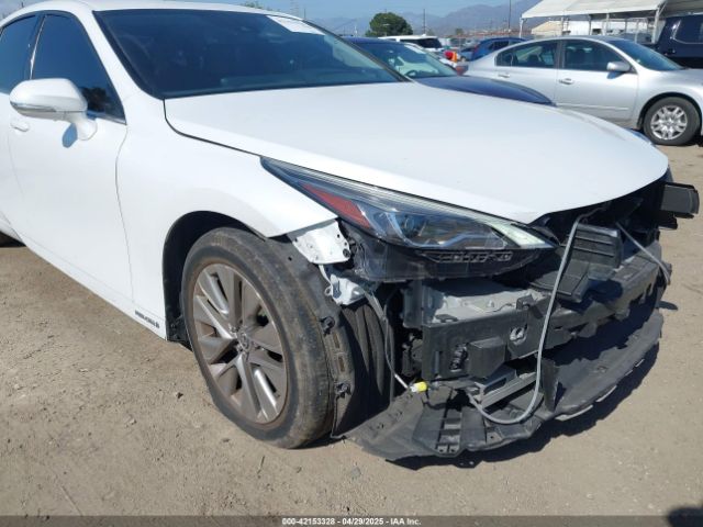 JTDAAAAA3NA006584 Toyota Mirai Xle