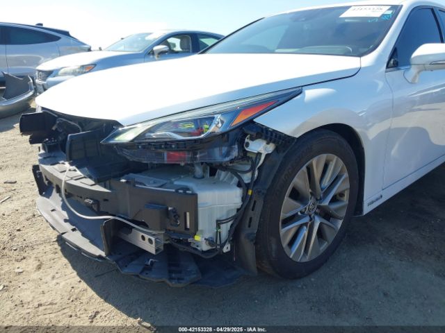 JTDAAAAA3NA006584 Toyota Mirai Xle