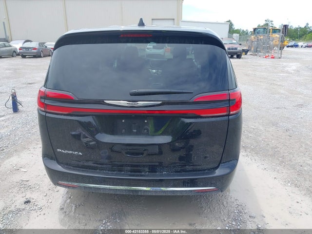 Chrysler Pacifica Touring L 2024 2C4RC1BG3RR171990 Image 16