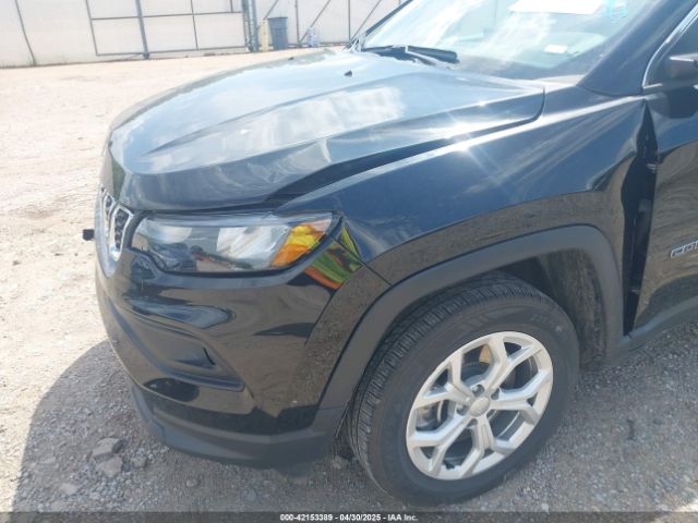3C4NJDBN4RT119513 Jeep Compass Latitude 4x4