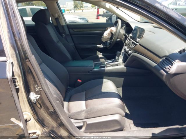 1HGCV1F40JA129965 Honda ACCORD EX