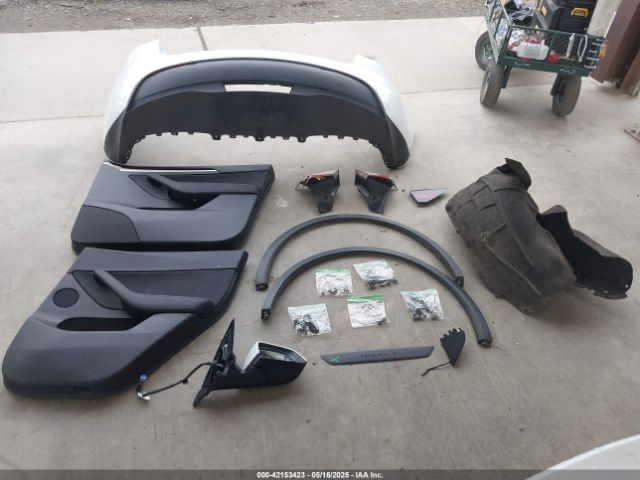 7SAYGAEE8PF809009 Tesla Model Y Awd/long Range Dual Motor All-wheel Drive