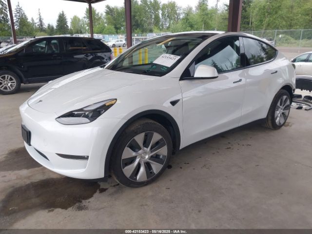 7SAYGAEE8PF809009 Tesla Model Y Awd/long Range Dual Motor All-wheel Drive