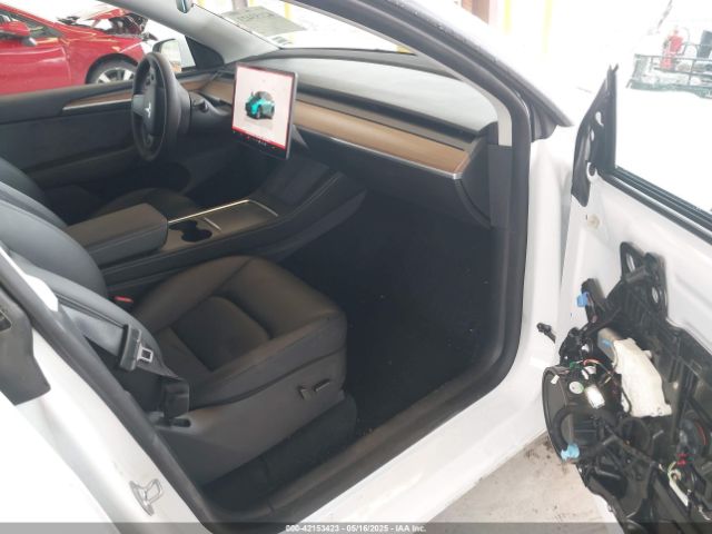 7SAYGAEE8PF809009 Tesla Model Y Awd/long Range Dual Motor All-wheel Drive