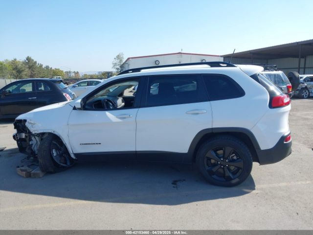 1C4PJMCB7JD602016 Jeep Cherokee Latitude 4x4