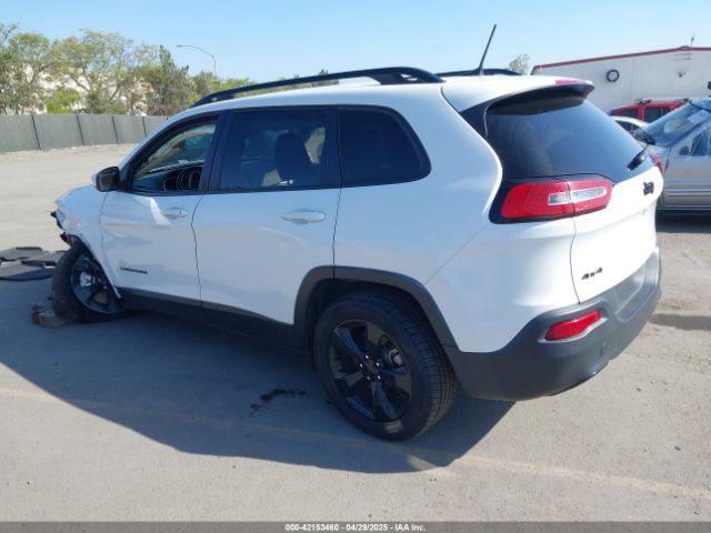 1C4PJMCB7JD602016 Jeep Cherokee Latitude 4x4