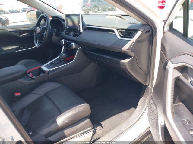 2021 TOYOTA RAV4 2T3S1RFV9MW172896 Photo 4