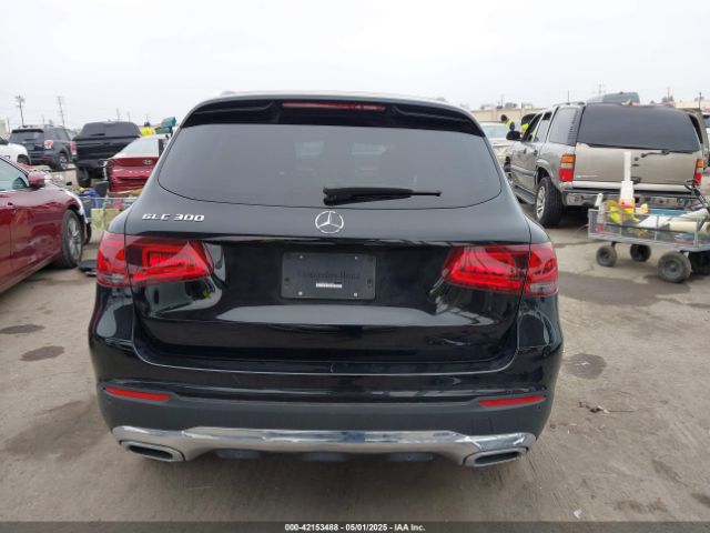 W1N0G8DBXNG110745 Mercedes-Benz Glc 300 Suv