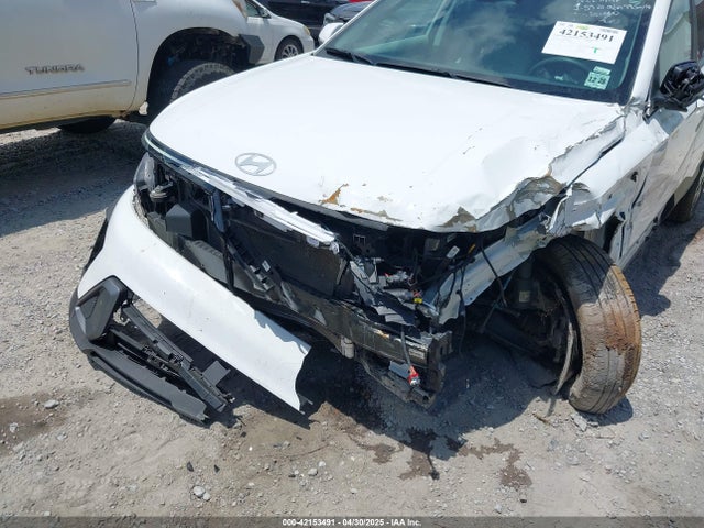 KM8HBCAB8RU074704 Hyundai Kona Sel