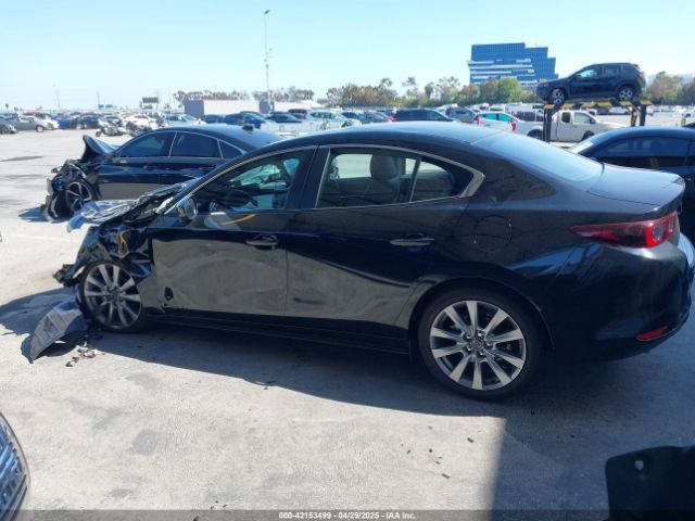 JM1BPACM4S1769008 Mazda Mazda3 2.5 S Preferred