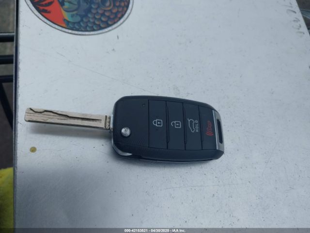 KNDJN2A25E7045693 KIA Soul