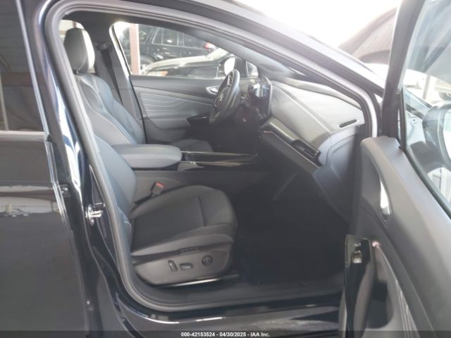 2023 VOLKSWAGEN ID.4 1V25MPE8XPC035007 Photo 4