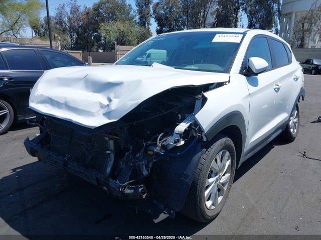 KM8J23A46KU052581 Hyundai TUCSON SE