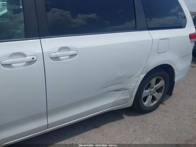 5TDKK3DC0ES525654 Toyota Sienna Le V6 8 Passenger
