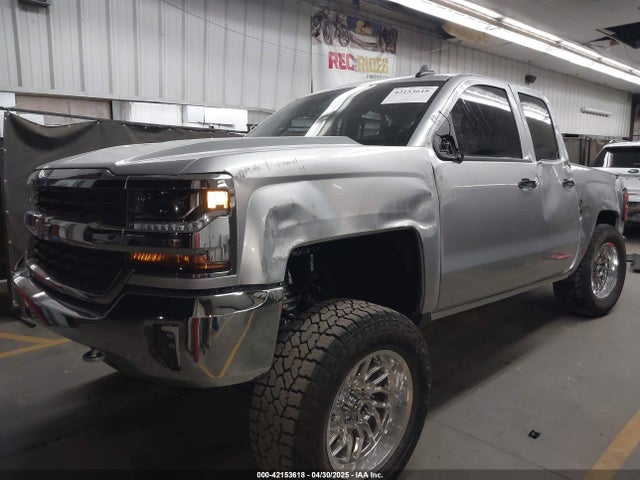 1GCVKREC1JZ151188 Chevrolet Silverado 1500 1lt