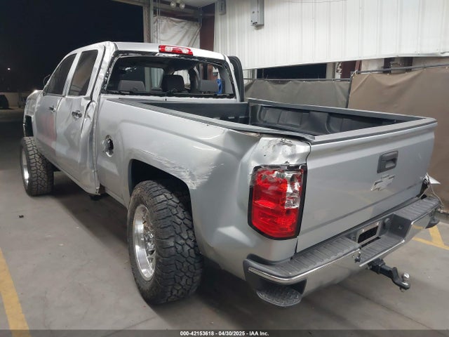 1GCVKREC1JZ151188 Chevrolet Silverado 1500 1lt