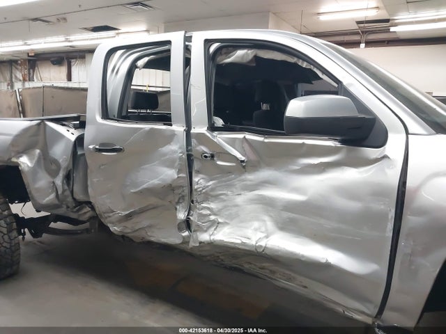 1GCVKREC1JZ151188 Chevrolet Silverado 1500 1lt