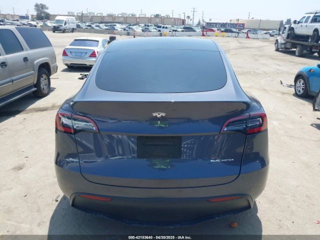 7SAYGAEE3PF871904 Tesla Model Y