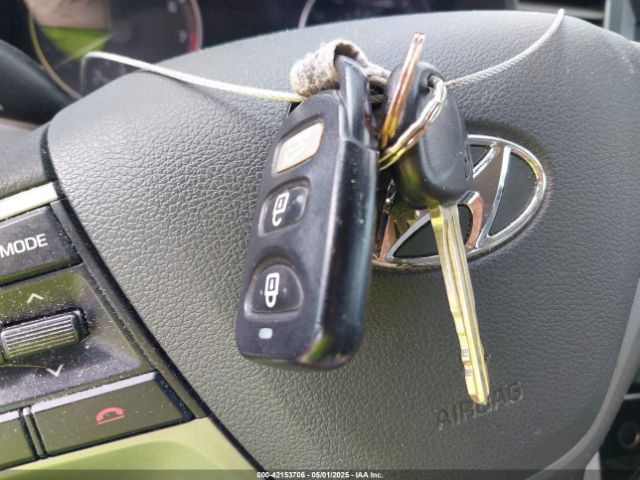 5NPD84LFXHH025729 Hyundai ELANTRA SE
