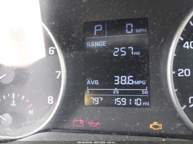 5NPD84LFXHH025729 Hyundai ELANTRA SE