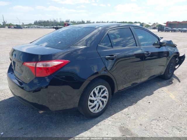 5YFBURHE1KP865263 Toyota COROLLA LE