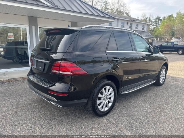 2016 MERCEDES-BENZ GLE 300D 4JGDA0EB1GA754971 Photo 3