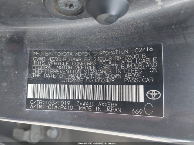JTDZN3EU5GJ052489 Toyota Prius V Two