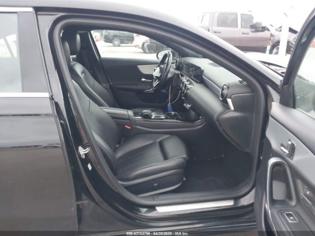 2020 MERCEDES-BENZ A 220 W1K3G4EB3LJ201695 Photo 4
